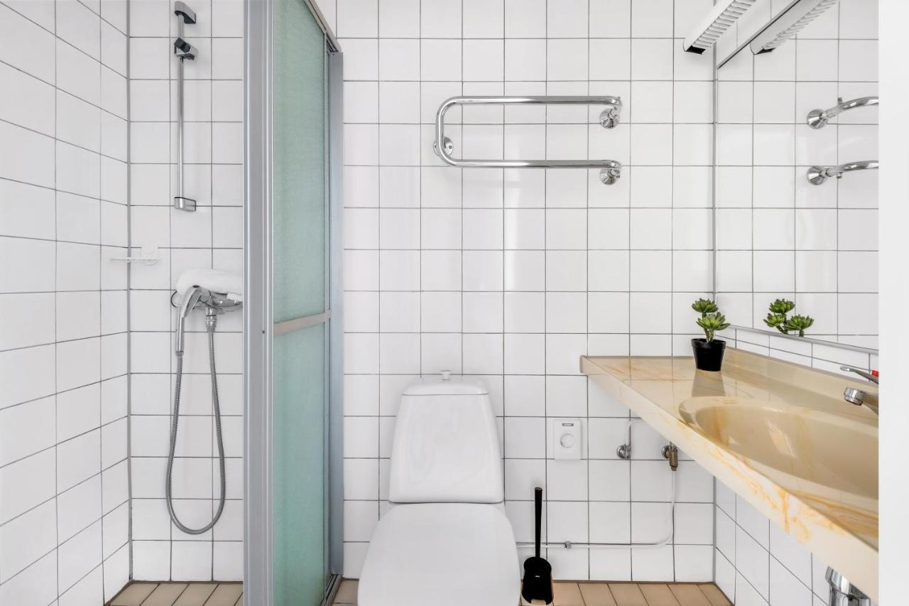 Hiisi Hotel Lohja Luaran gambar